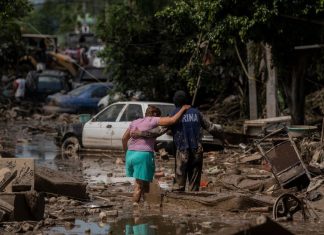 Impacto económico de las inundaciones en Veracruz: sectores afectados y hoja de ruta para la recuperación Impacto económico de las inundaciones en Veracruz: comercio, agricultura y transporte afectados