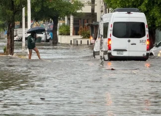 Clima para mañana en Cancún y Quintana Roo: siguen las lluvias muy fuertes hasta el jueves; Rachel golpea el Pacífico Clima para mañana en Cancún y Quintana Roo: siguen las lluvias muy fuertes hasta el jueves; Rachel golpea el Pacífico