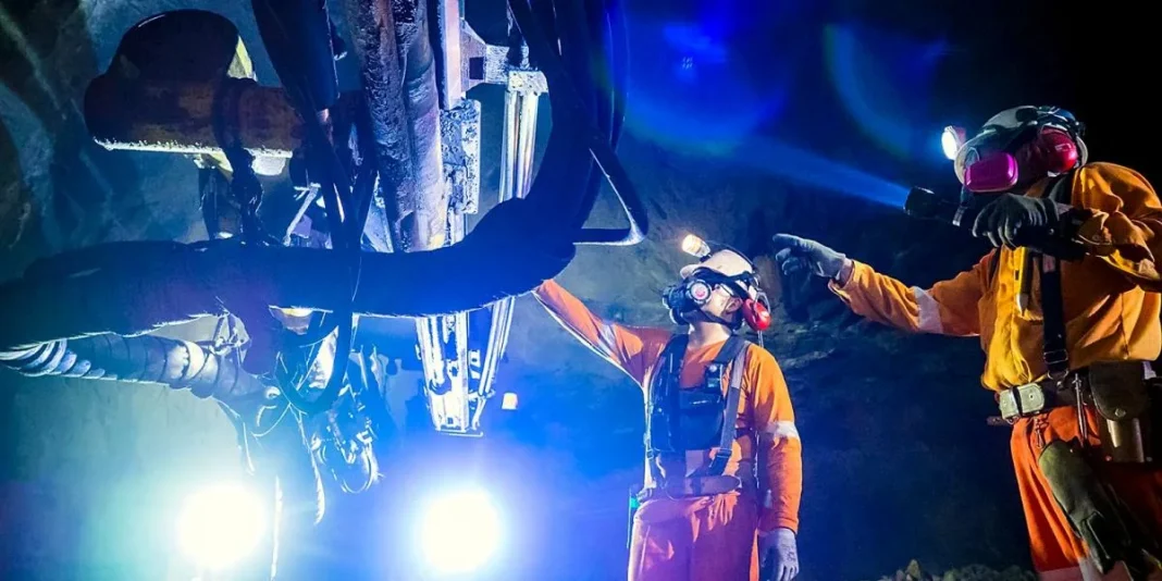 SHCP propone reducir 44.5% el presupuesto para extracción minera