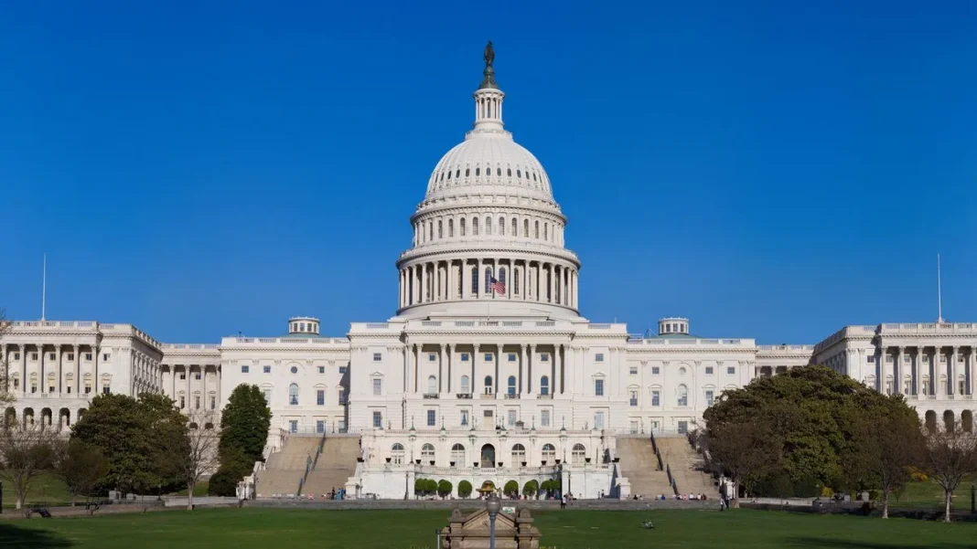 Fachada del Capitolio de Estados Unidos en Washington