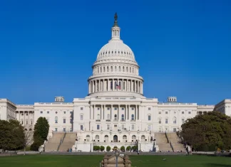 Elecciones intermedias de Estados Unidos 2026: guía de qué se vota y quién puede ganar Fachada del Capitolio de Estados Unidos en Washington