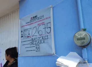 Elecciones 2027 en México: qué se vota, cuándo y los 17 estados que eligen gobernador Senalamiento de casilla electoral del INE en Mexico