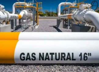 México tiene gas natural para solo tres días si EU corta el suministro: qué significa para tu luz Gasoducto de gas natural en México