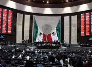 Ley Antimemes: son dos reformas distintas, qué aprobó cada cámara y si te pueden multar Pleno de la Cámara de Diputados durante la votación de la Ley Antimemes