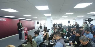 Operación cicatriz de Morena: cómo se reparten las alcaldías entre los que perdieron la encuesta Ariadna Montiel en conferencia en la sede nacional de Morena