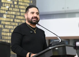 “Paga todo en efectivo”: lo que dice Francisco Sánchez y lo que sí dice la Ley de Economía Digital Diputado Francisco Sánchez habla en tribuna contra la prohibición del efectivo