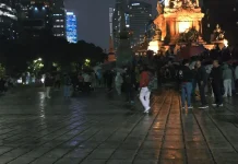 Trabajadores del IMSS bloquean Reforma, rompen el diálogo en Segob y amagan con paro nacional Trabajadores del IMSS bloquean Reforma, rompen el diálogo en Segob y amagan con paro nacional